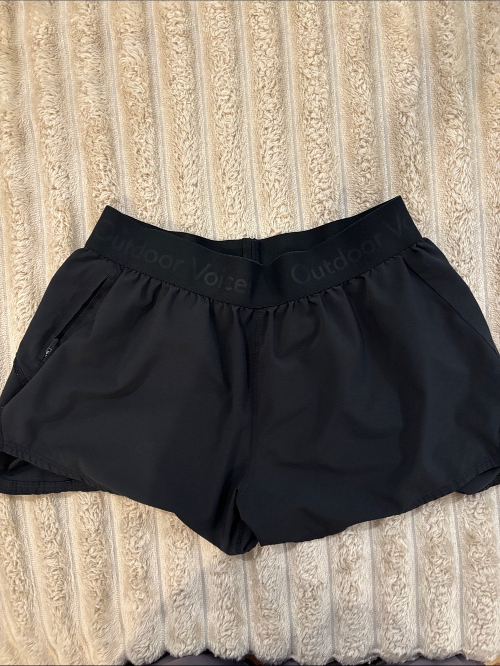 Outdoor Voices Black Women's Athletic Shorts Xs